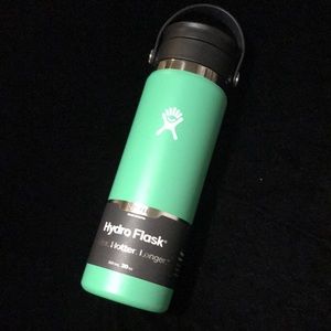 NWT Hydro Flask 20 Oz Wide Mouth